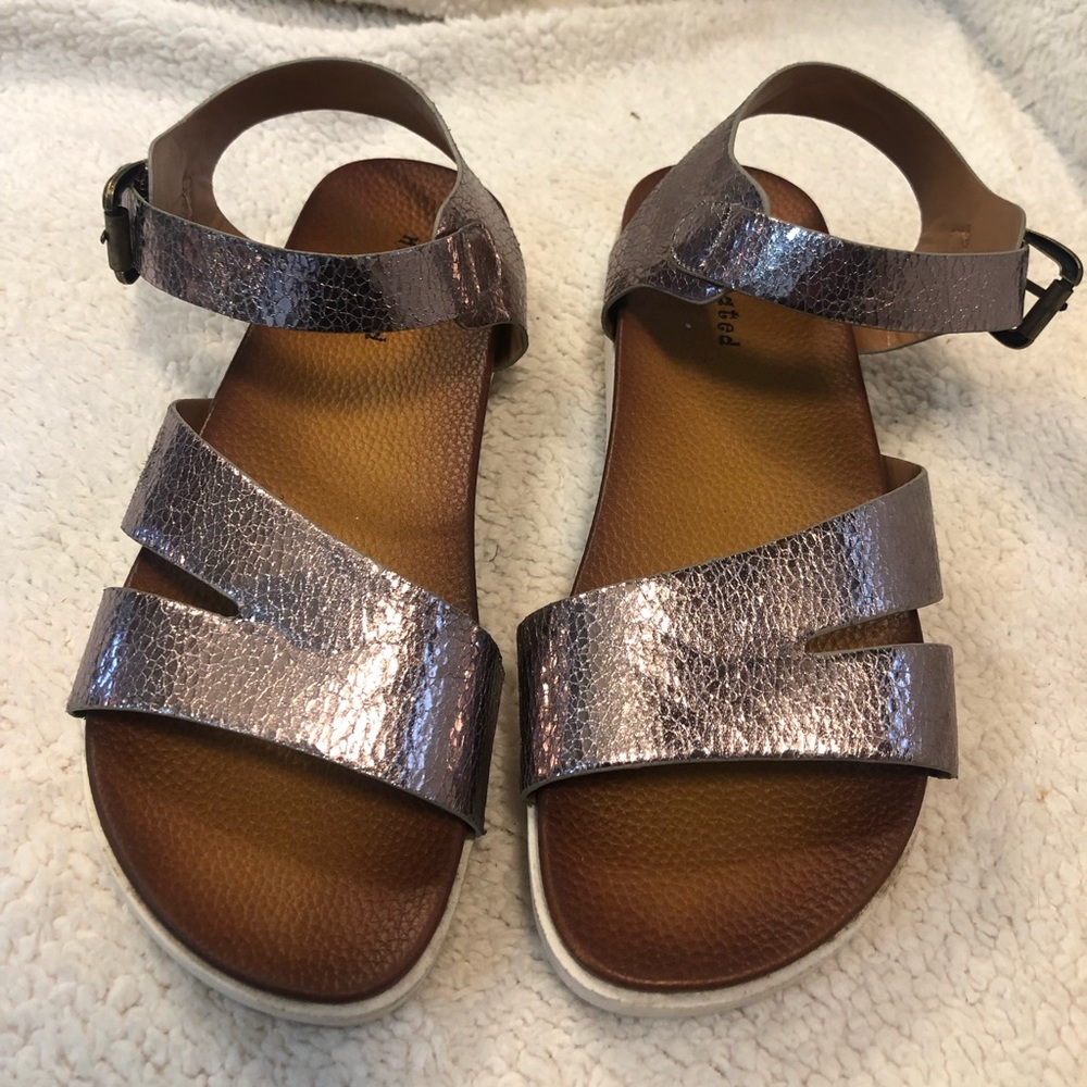 NOT RATED SANDALS
